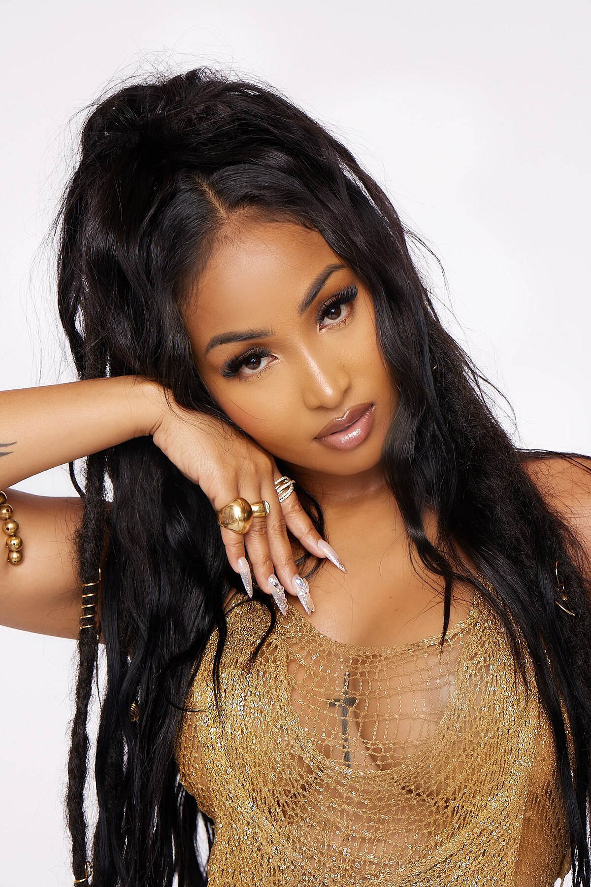 Subrosa (come Closer) by Shenseea Downloaded from www.phanoxug.com_6659924c165c7.jpg